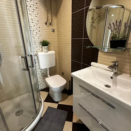 Lux Pag Appartement *