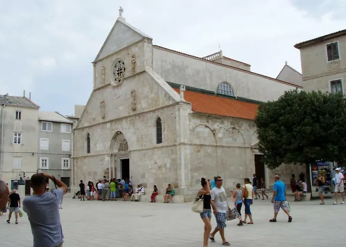 Lux Pag アパート